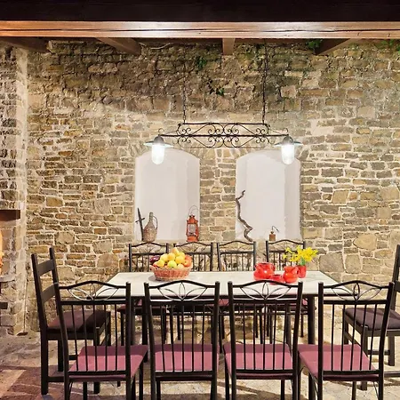 Dolce Feriehus Motovun